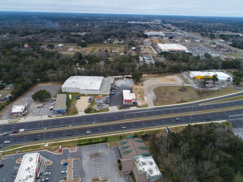 More Photos Of 8969 Pensacola Blvd, Pensacola Auto Repair For Sale