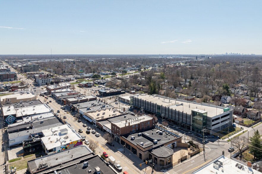 More Photos Of 259-263 W 9 Mile Rd, Ferndale Apartments For Sale
