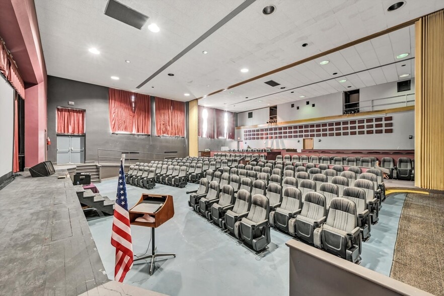 More Photos Of 15 Alliance St, New Philadelphia Rehabilitation Center For Sale