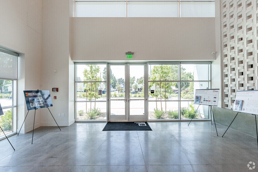 More Photos Of 9920 Pioneer Blvd, Santa Fe Springs Unknown For Lease