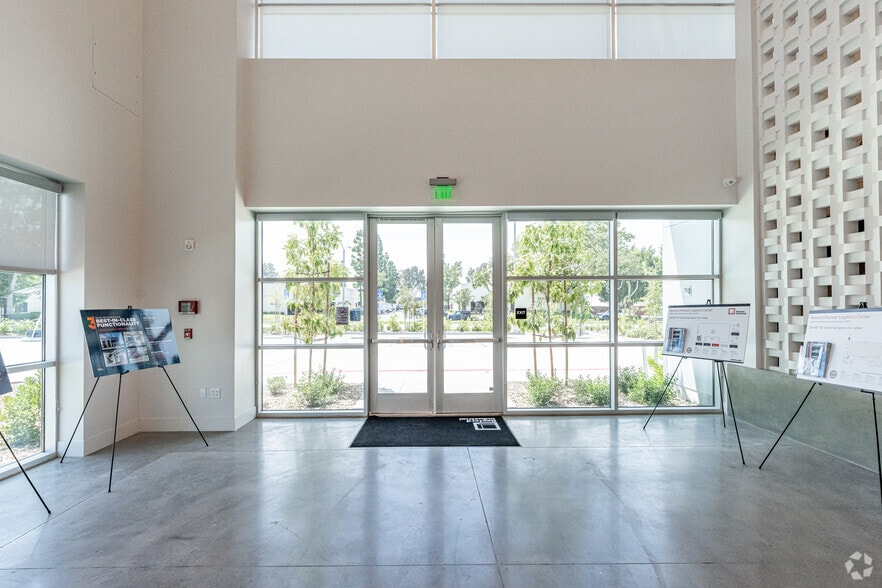 More Photos Of 9920 Pioneer Blvd, Santa Fe Springs Unknown For Lease