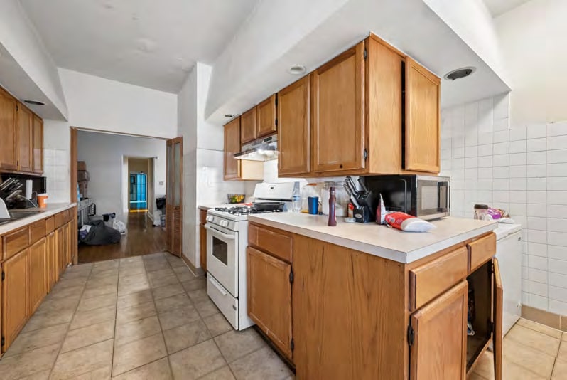 More Photos Of 5628 S King Dr, Chicago Apartments For Sale