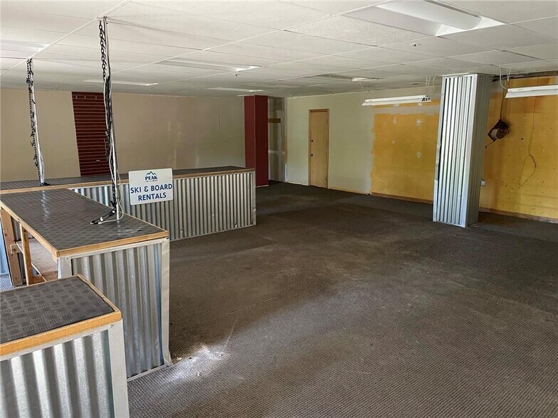 More Photos Of 100 S Park Ave, Breckenridge General Retail For Sale