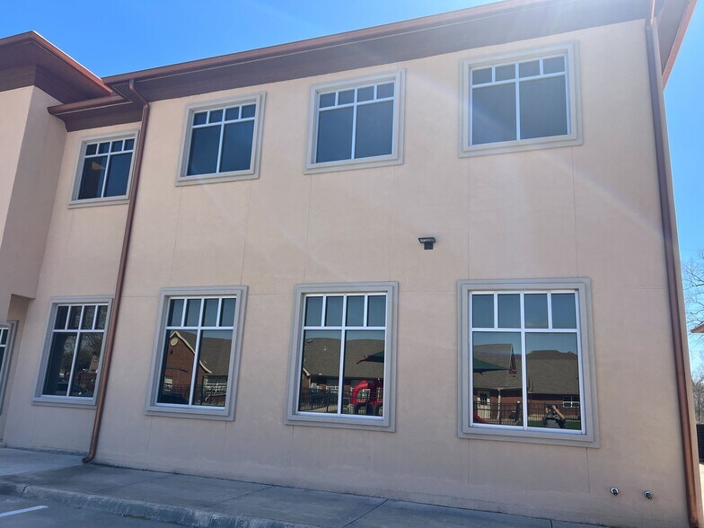 More Photos Of 6517 Chase Oaks Blvd, Plano Medical For Lease