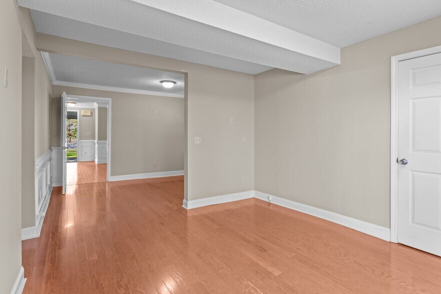 More Photos Of 319 N Central Ave, Locust Office Residential For Sale