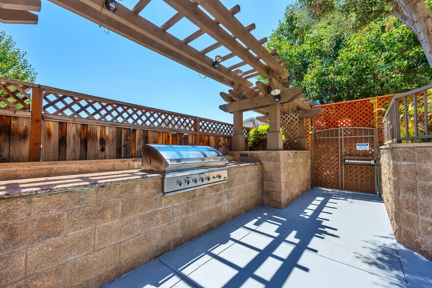 More Photos Of 2388 Madden Ave, San Jose Apartments For Sale