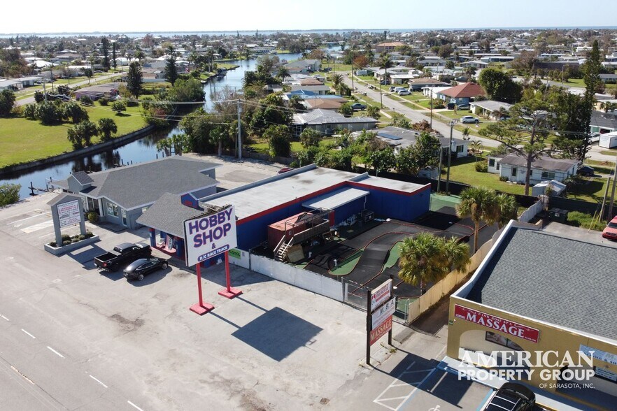 More Photos Of 3835 Tamiami Trl, Port Charlotte Freestanding For Sale