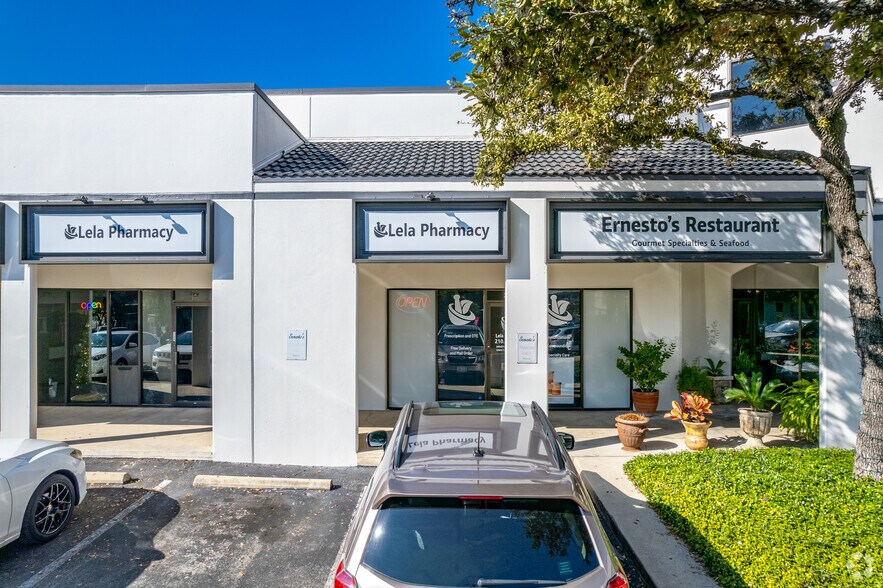 More Photos Of 2525-2607 Jackson-keller Rd, San Antonio Unknown For Lease
