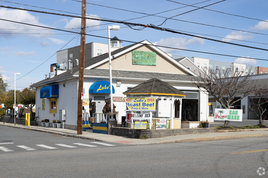 Primary Photo Of 1317 Middlesex St, Lowell Carwash For Sale