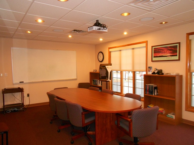 More Photos Of 2622 South Ave, Wappingers Falls Office For Sale