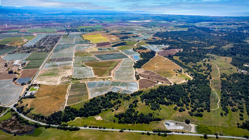 More Photos Of 975 San Juan Grade Rd, Salinas Land For Sale
