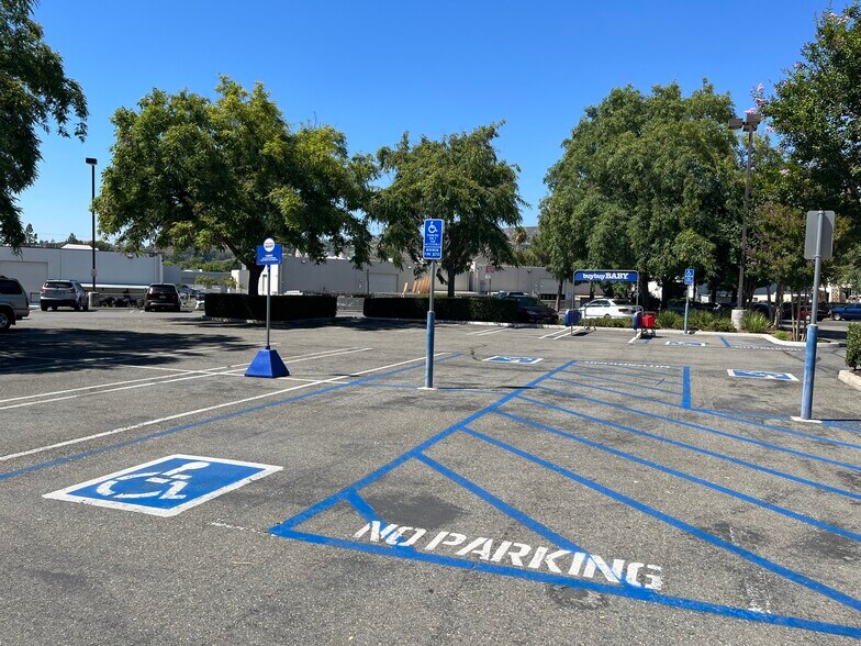 More Photos Of 22999 Savi Ranch Pky, Yorba Linda Department Store For Lease