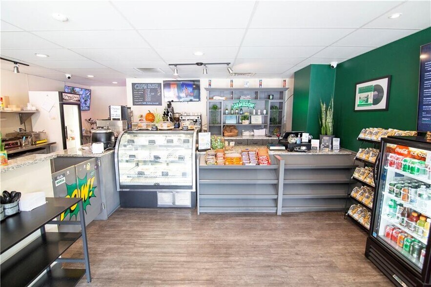 More Photos Of 371-373 Smith St, Providence Storefront For Sale