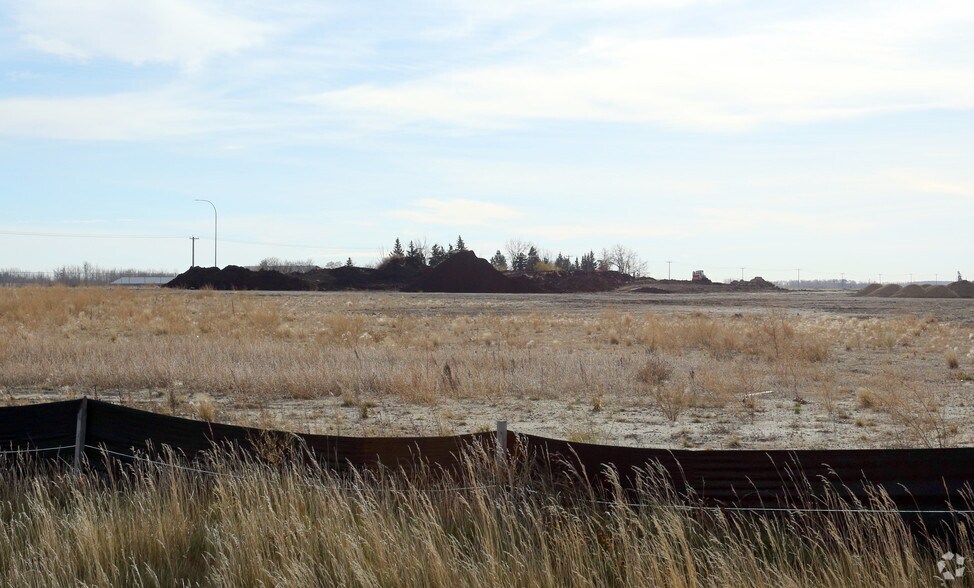 More Photos Of 33rd Ave, Leduc Land For Sale