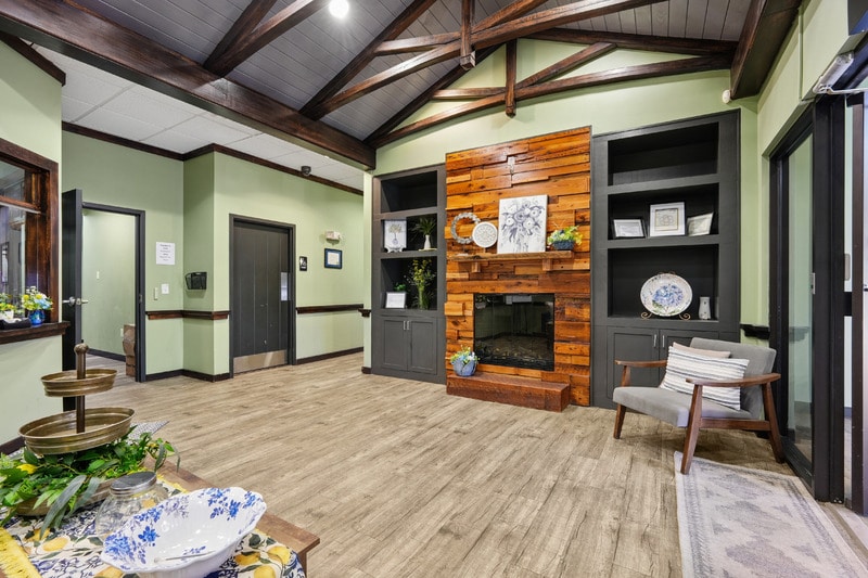 More Photos Of 500 Lakeshore Pky, Rock Hill Medical For Sale