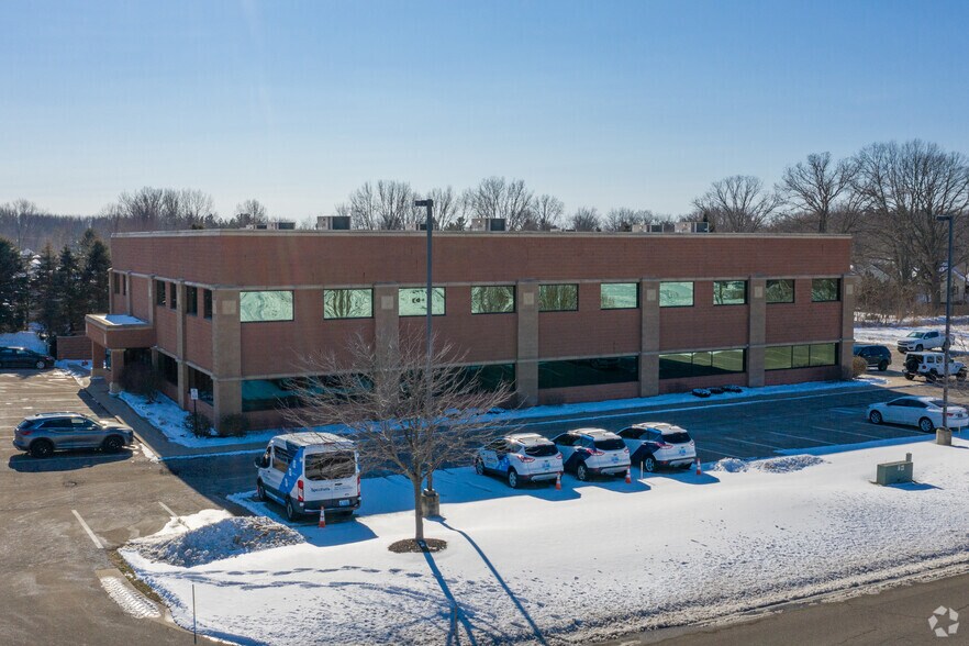 More Photos Of 8436 Homestead Dr, Zeeland Office For Lease