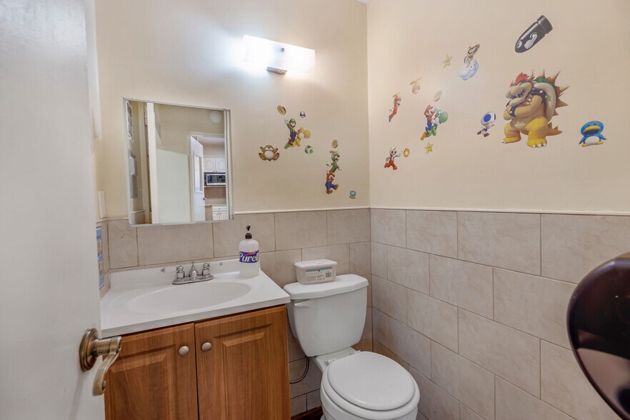 More Photos Of 3521 E 4th Ave, Hialeah Daycare Center For Sale