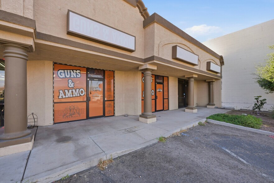 Primary Photo Of 3712 Highway 95, Bullhead City General Retail For Lease