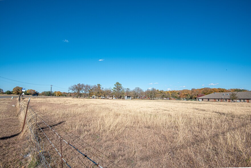 More Photos Of 2101 Fort Worth, Weatherford Land For Sale