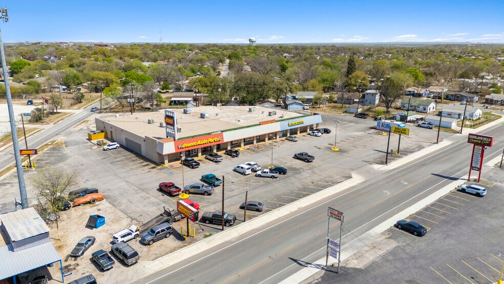 More Photos Of 110-114 Goliad Rd, San Antonio Storefront For Sale