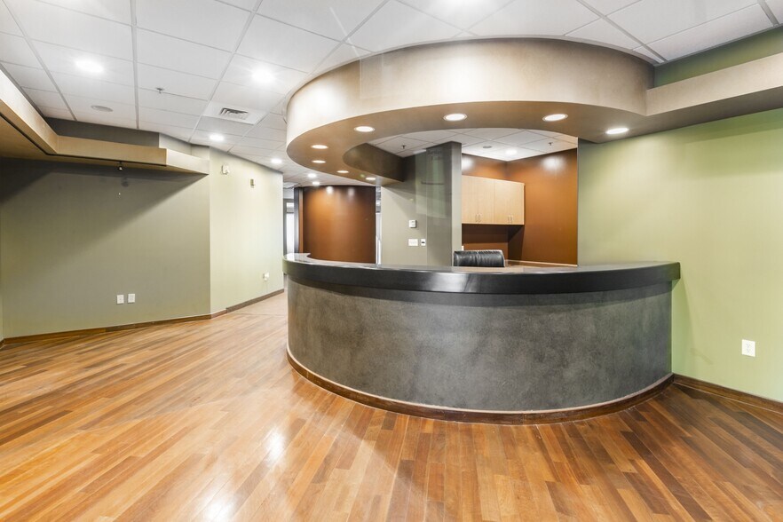 More Photos Of 7555 S Center View Ct, West Jordan Medical For Sale