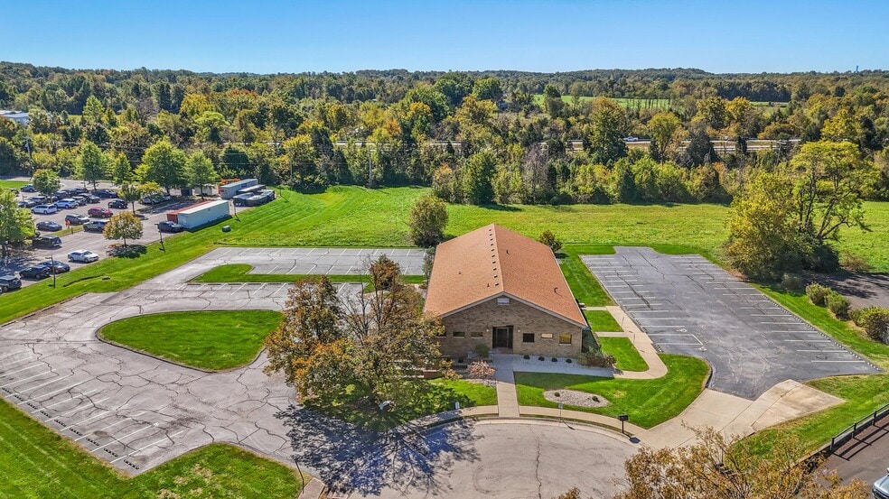 More Photos Of 4 Physicians Park, Frankfort Healthcare For Sale