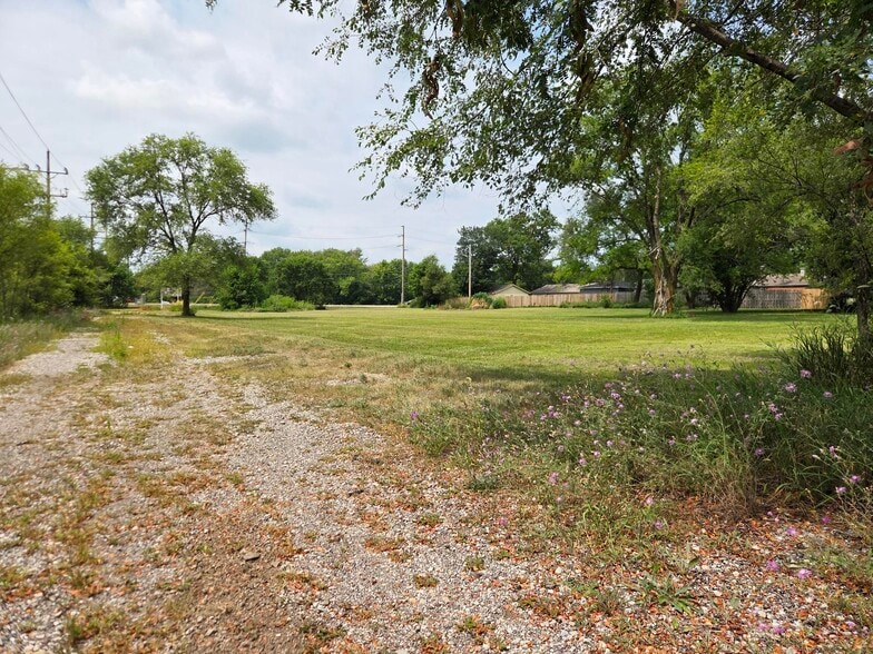 More Photos Of 2242 Brentwood Ave, Montgomery Land For Sale