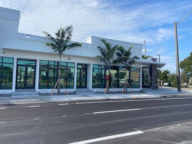 More Photos Of 101 SW 27th Ave, Fort Lauderdale General Retail For Lease