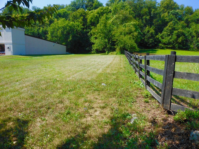 More Photos Of 3440 Brandon Ave, Roanoke Land For Lease