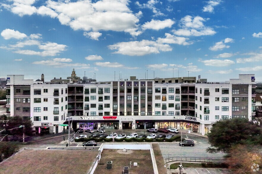 More Photos Of 4123 Cedar Springs Rd, Dallas Apartments For Lease