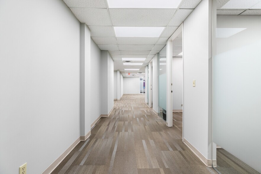 More Photos Of 609 14th St NW, Calgary Office For Lease