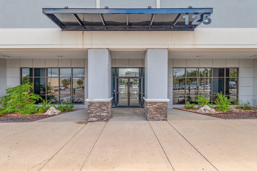More Photos Of 125 NE 1st Ave, Ocala Office For Sale