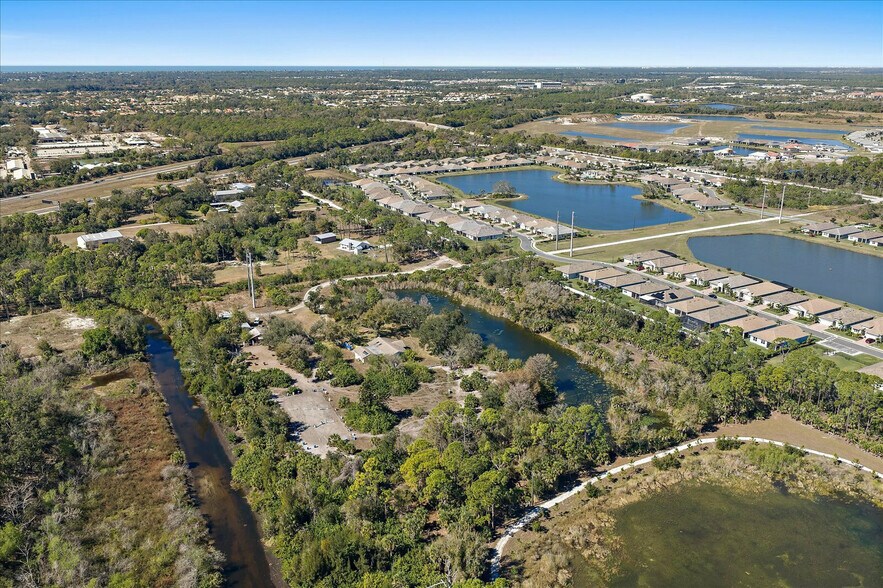 More Photos Of 2327 Ewing Dr, Venice Land For Sale