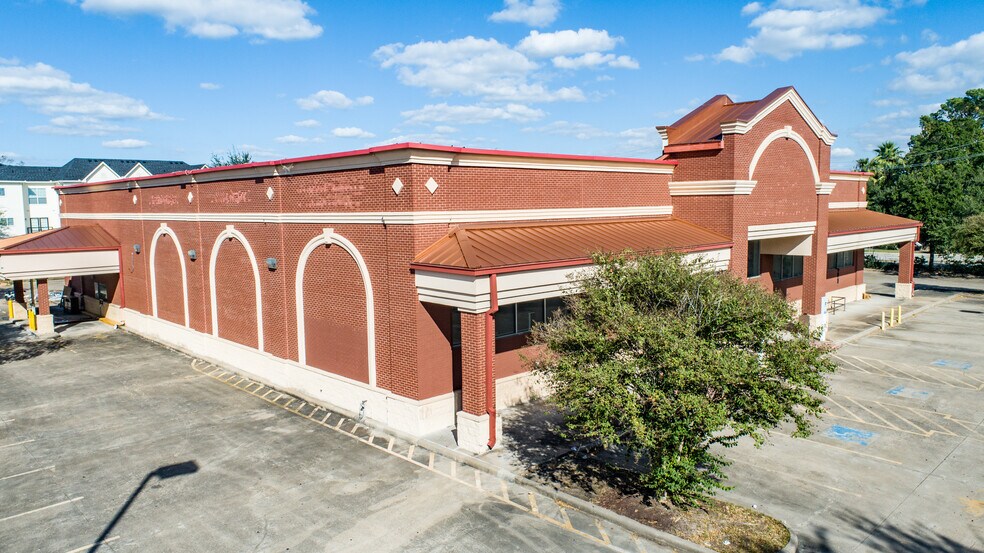 More Photos Of 9292 Westheimer Rd, Houston Convenience Store For Sale