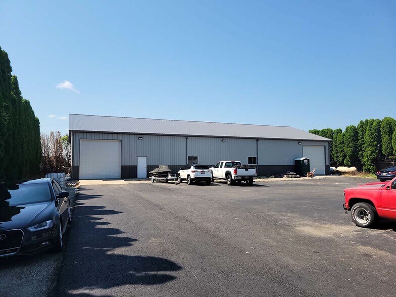 More Photos Of 1615 US 20, Swanton Warehouse For Lease
