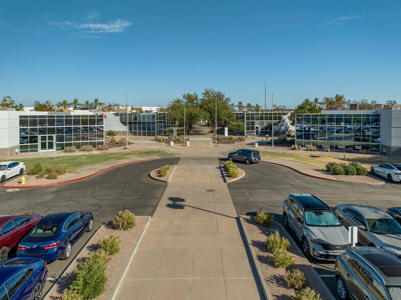 More Photos Of 3600 E University Dr, Phoenix Unknown For Lease