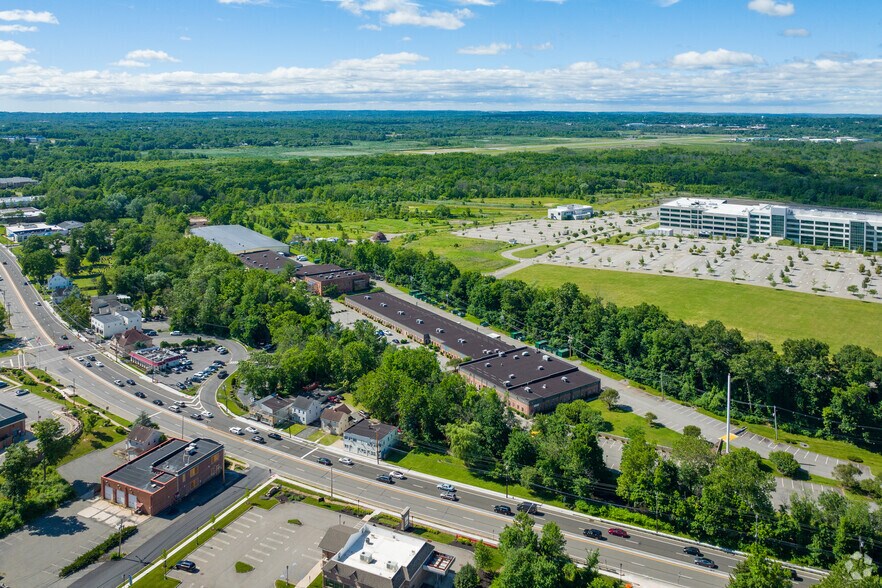 More Photos Of 9 Whippany Rd, Whippany Unknown For Lease