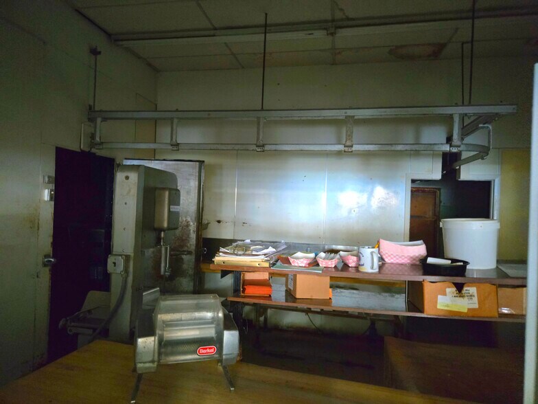 More Photos Of 24 W Main St, Mohawk Convenience Store For Sale