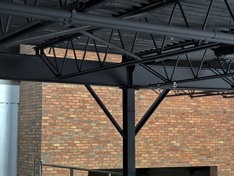 More Photos Of 1411 6th Ave, Grafton Showroom For Sale