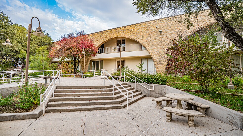 More Photos Of , Arlington Office For Sale