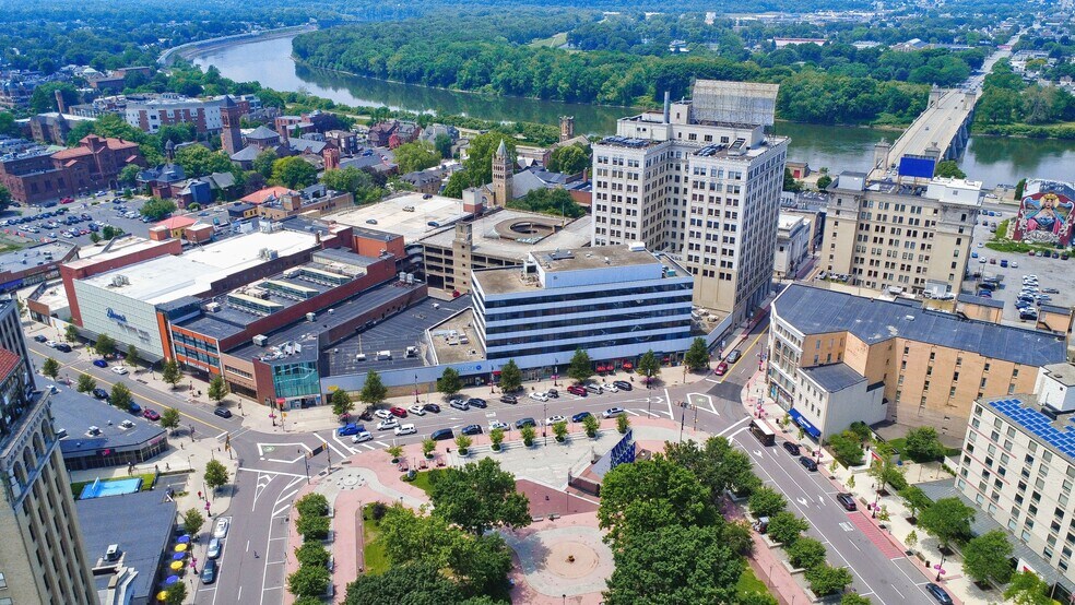 More Photos Of 15 Public Sq, Wilkes Barre Office For Lease