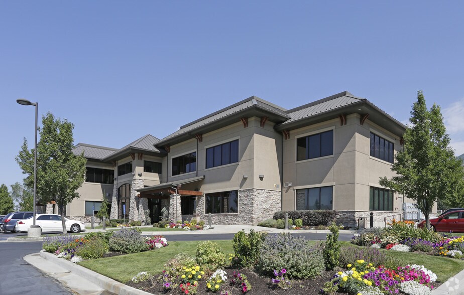 Primary Photo Of 1375 E 800 N, Orem Medical For Lease