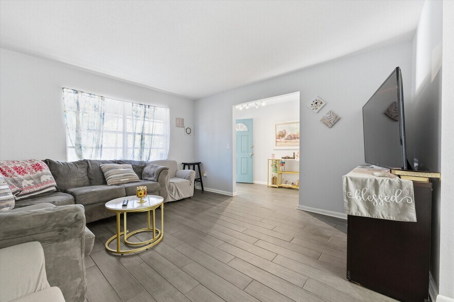 More Photos Of 6104 Polk Ave, Lakeland Religious Facility For Sale