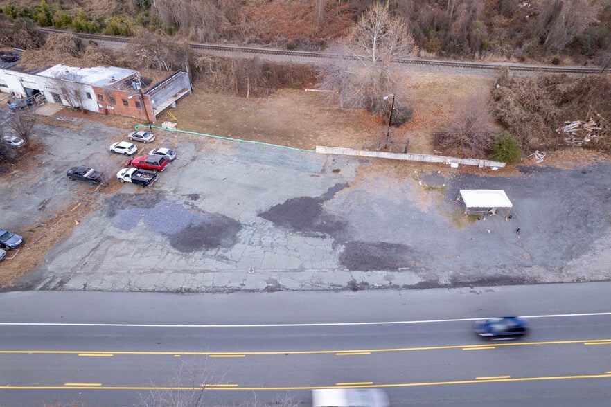 More Photos Of 2845 Ivy Rd, Charlottesville Service For Sale