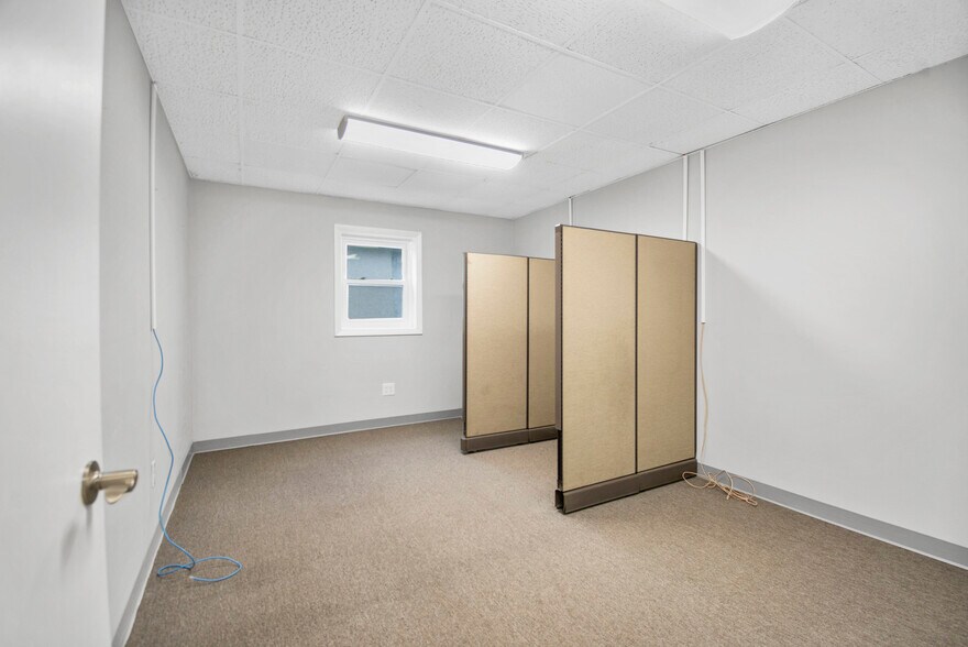 More Photos Of 315 11th Ave N, Jacksonville Beach Medical For Lease