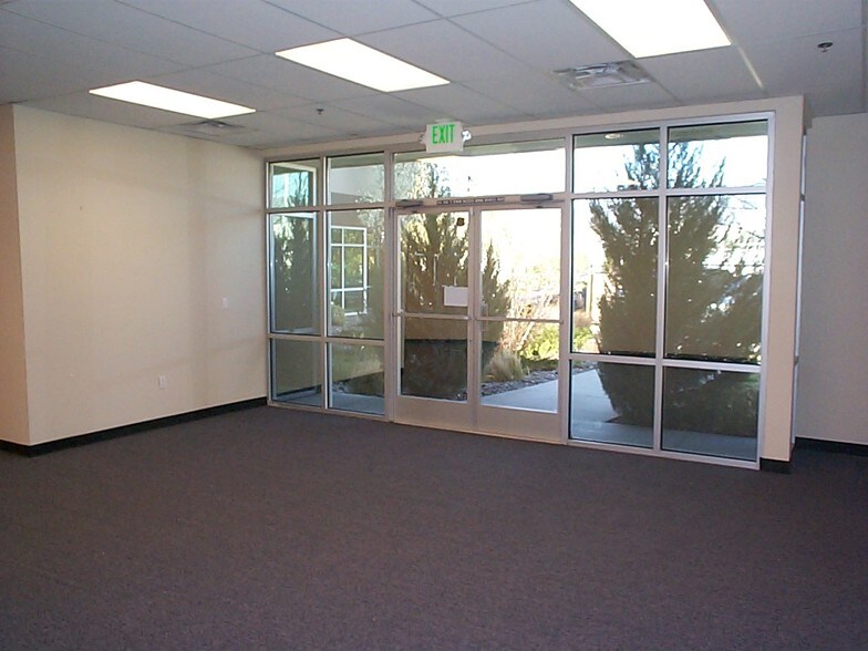 More Photos Of 2231 Meridian Blvd, Minden Light Distribution For Lease