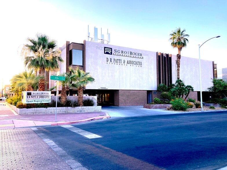 More Photos Of 720 S 7th St, Las Vegas Office For Sale