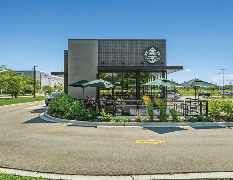 More Photos Of 2925 Barrington rd, Hoffman Estates Freestanding For Sale