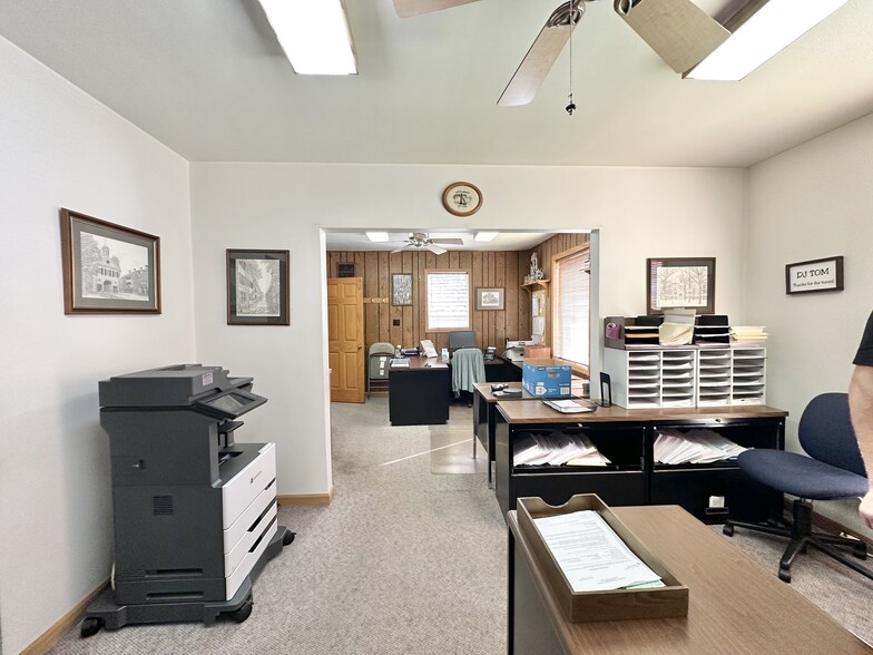 More Photos Of 506-510 Ridge Rd, Munster Office For Lease