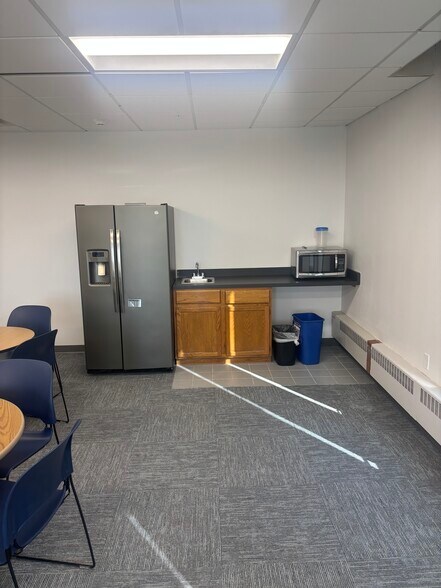 More Photos Of 9740 Grand Ave S, Minneapolis Office For Lease